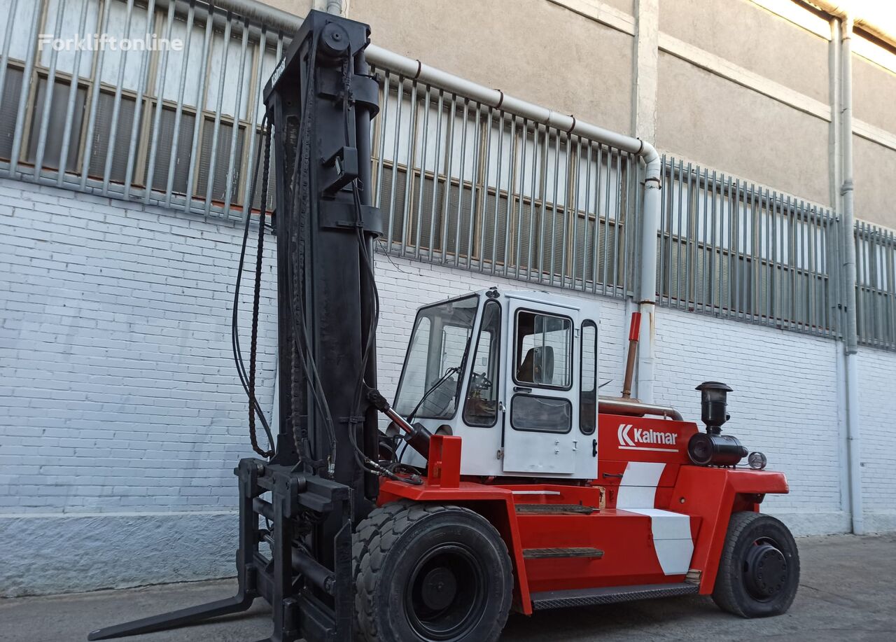 Kalmar DC12-1200 container handler