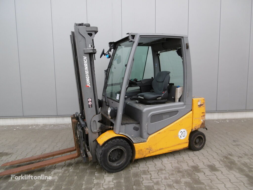 Jungheinrich EFG S 30sG180-330ZT electric forklift