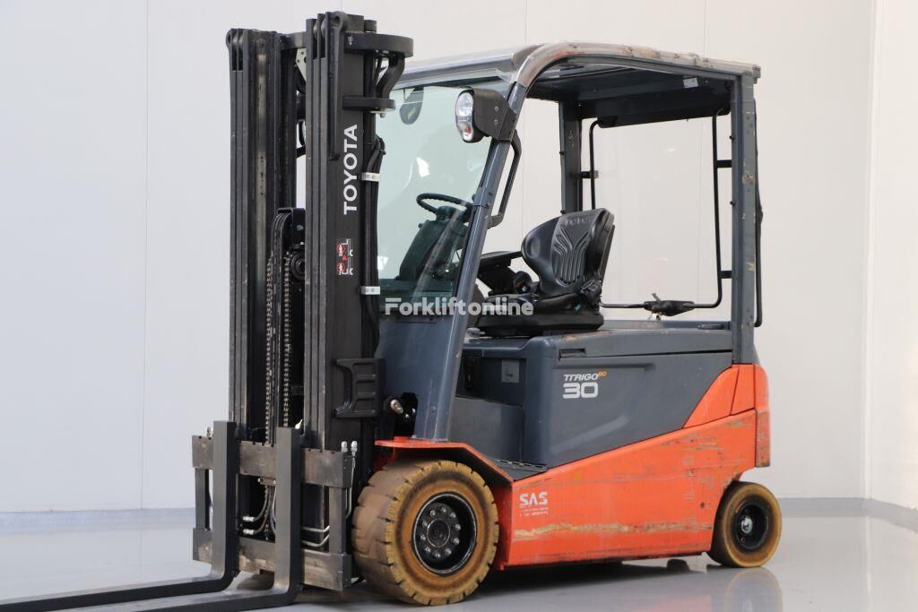 Toyota 8FBMT30 electric forklift