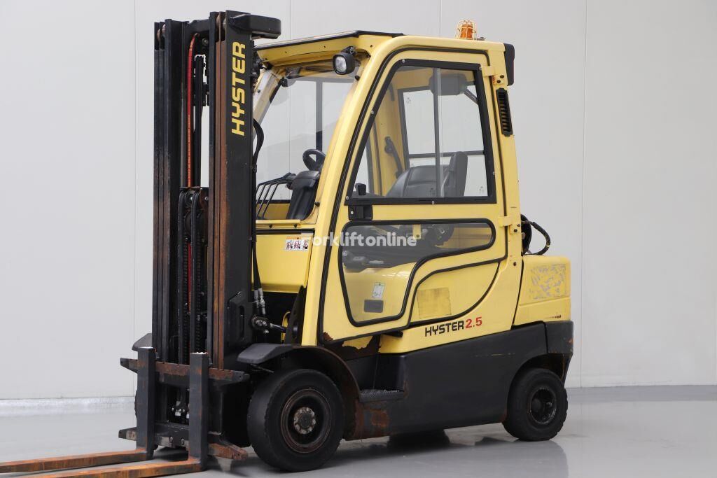 Hyster H2.5CT gas forklift