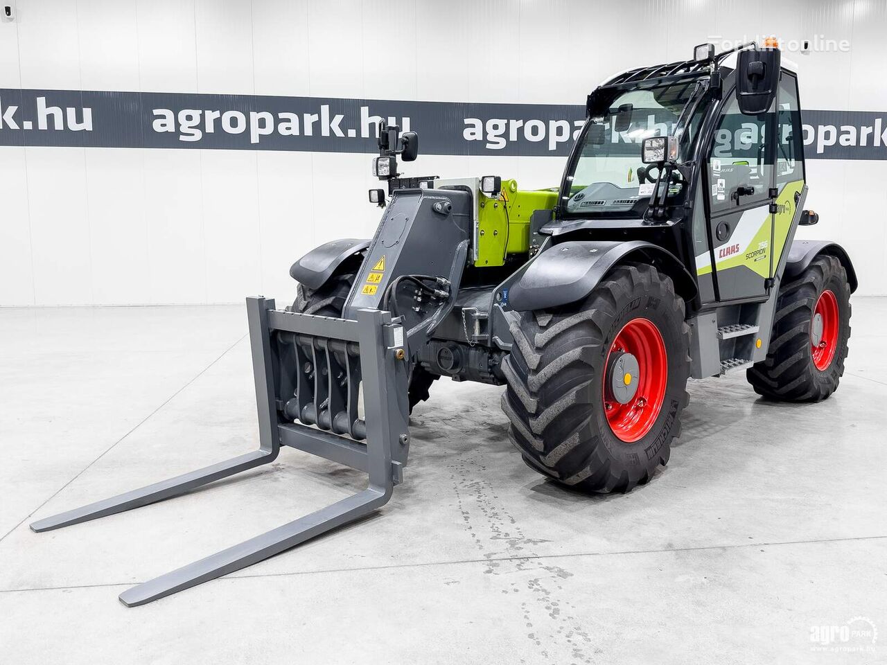 Claas Scorpion 756 Varipower telehandler